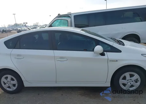 2011 Toyota Prius Two from USA, damaged, VIN JTDKN3DU4B5369121